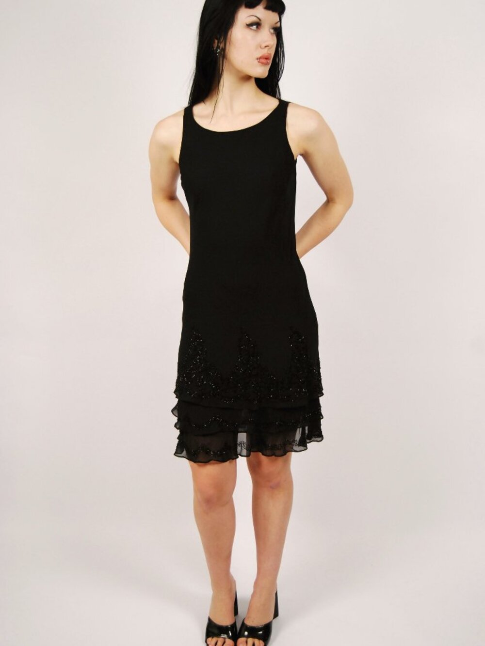 Y2K Beaded Ruffle Dress (6) black silk vintage mini Jones New York chic cocktail
